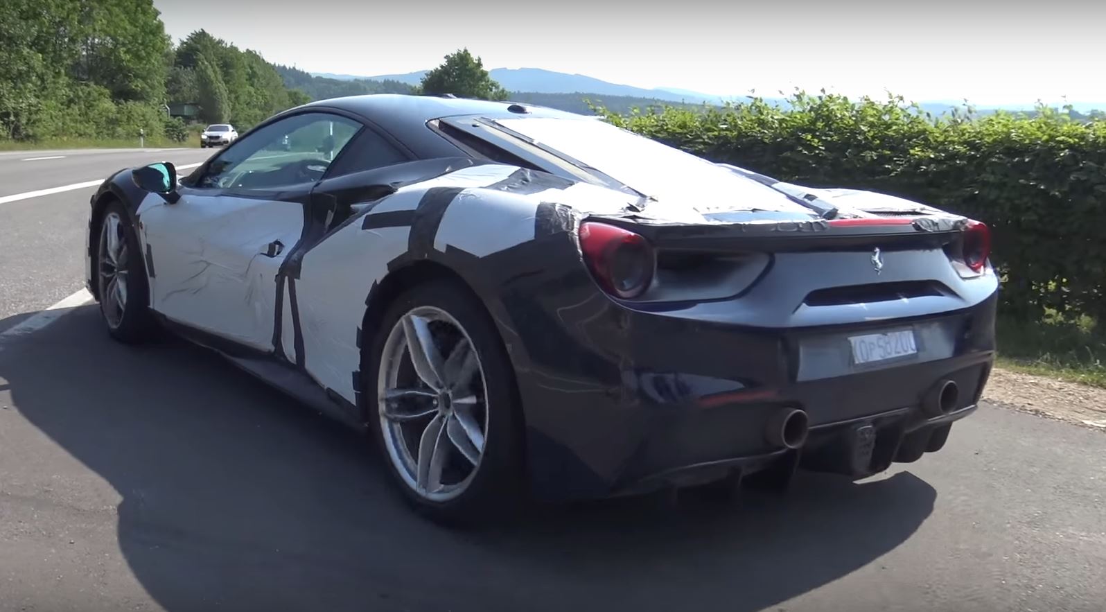 Ferrari 488如果真的搭配KERS系統，相信一定會給中階超跑市場帶來震撼 Photo credits YouTube Screenshot 