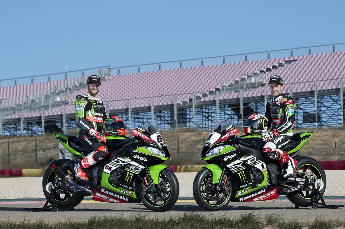 過往以市售車修改參賽,全新 NINJA ZX-10R 採用逆向工程,由WSBK賽事研發而來,再進行市售化