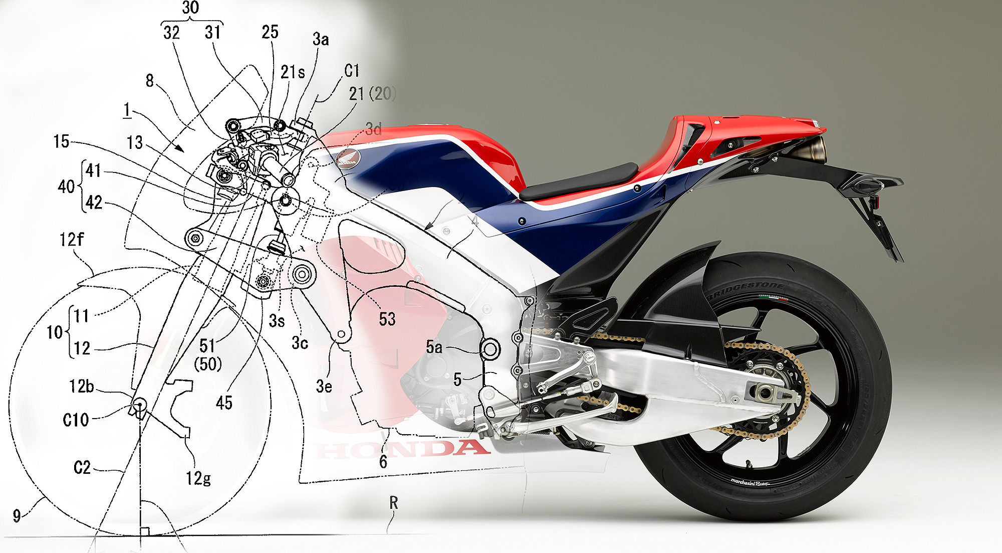 HONDA 申請專利的圖紙上雖然沒有畫出引擎汽缸，但就曲軸箱來看則相當接近RC213V 的V4 引擎。