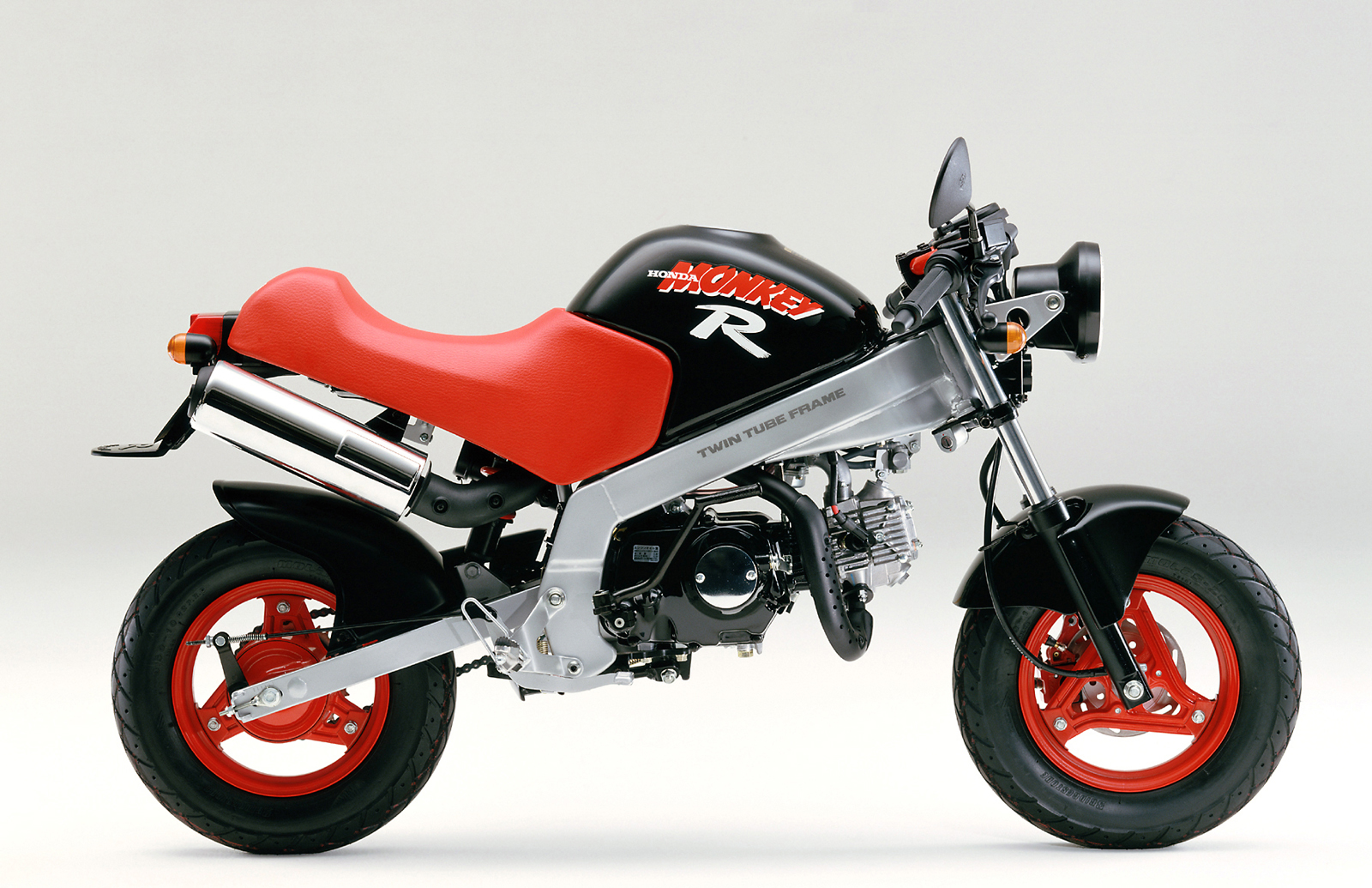 1987年出產的Monky R