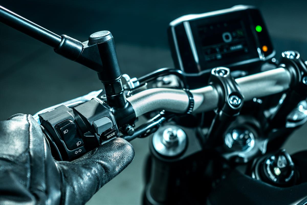 6軸IMU導入,擁有更先進的電控系統