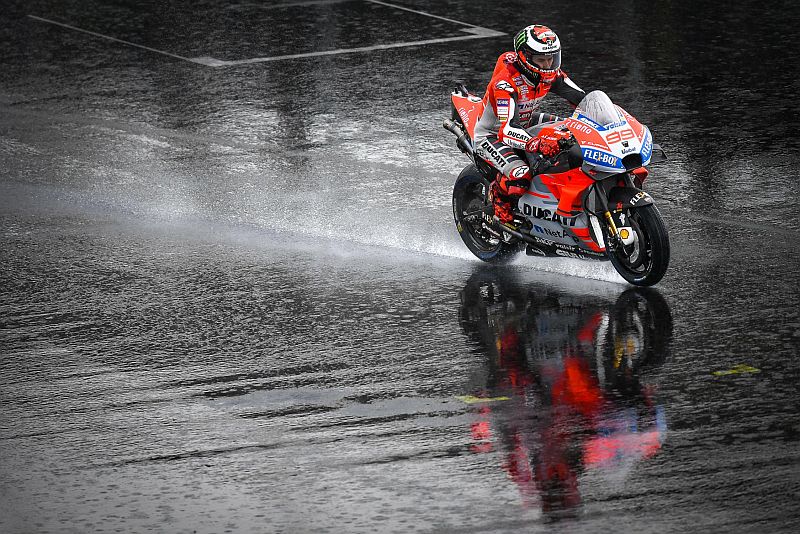 希望今年的MotoGP可以完完整整的跑完所有分站