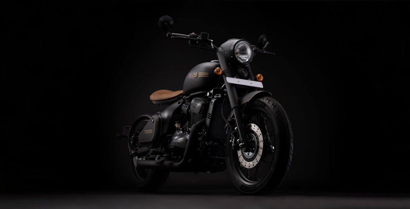 JAWA PERAK外型採用Bobber Hardtail的風格，和其他的黃牌美式車款做出區隔