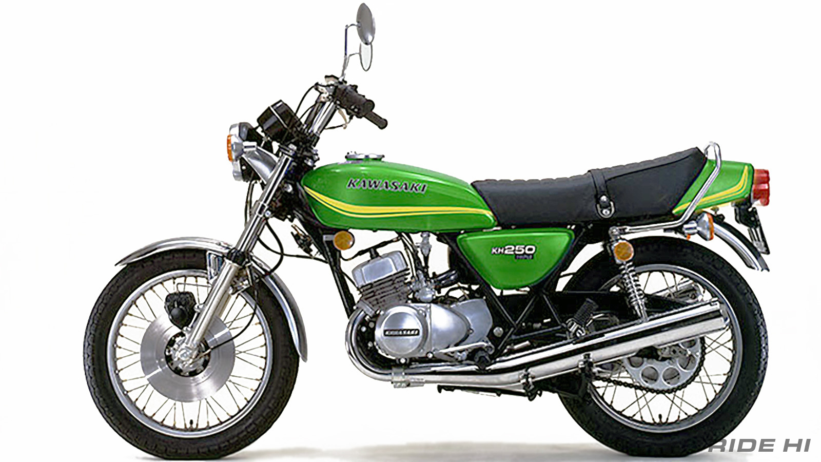 250SS/KH250在後期版本中也加入象徵Kawasaki品牌識別的萊姆綠車色