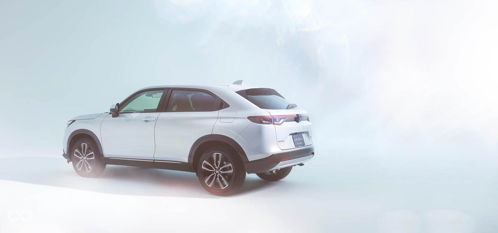 以照片來說，後行李廂空間似乎有有感提升