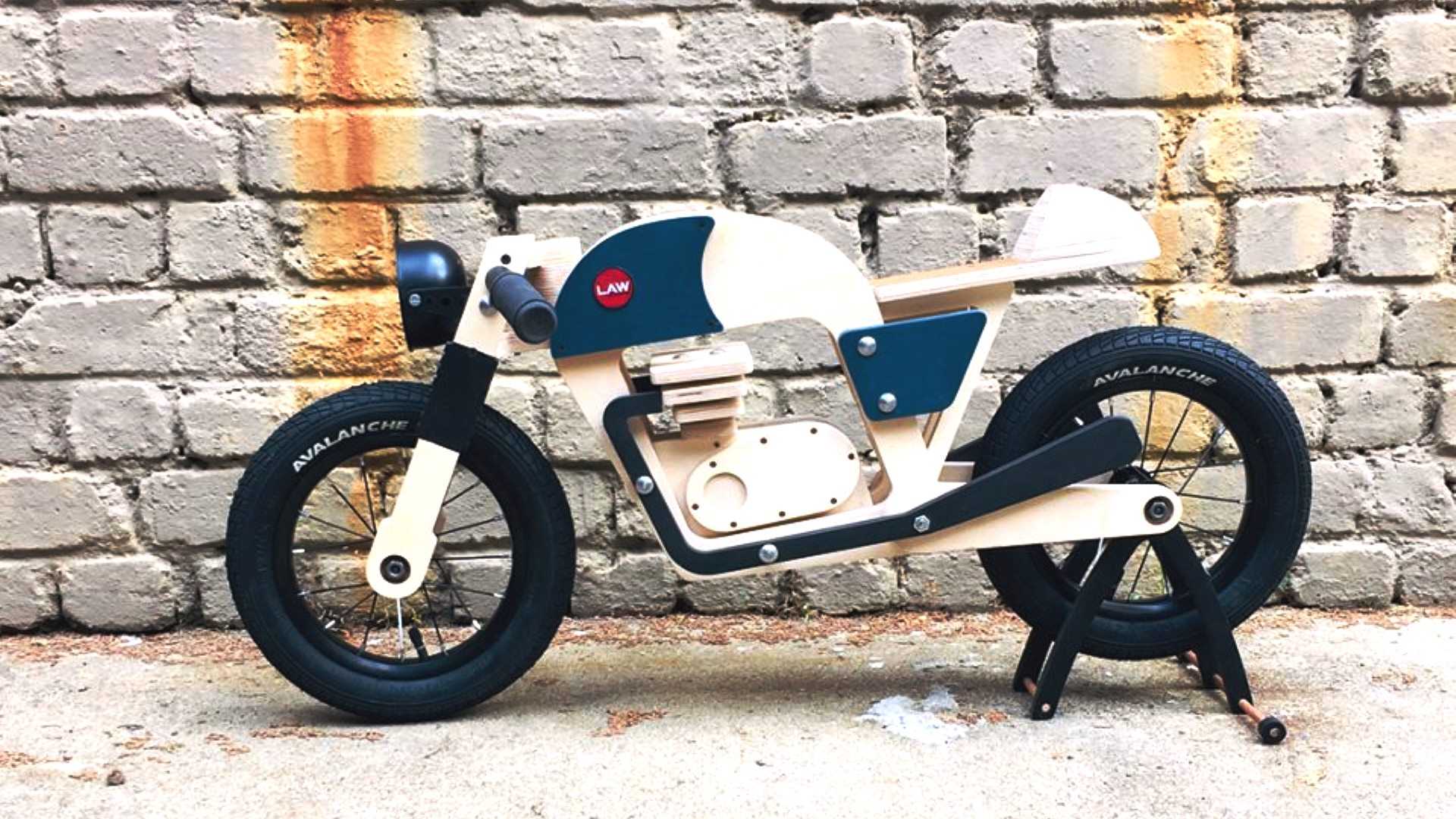 Lawless滑步車在設計方面做得非常細緻