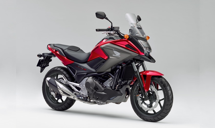 根據最新曝光的消息,中排量的Africa Twin 850可能會採用NC750X的引擎架構來做排量提升