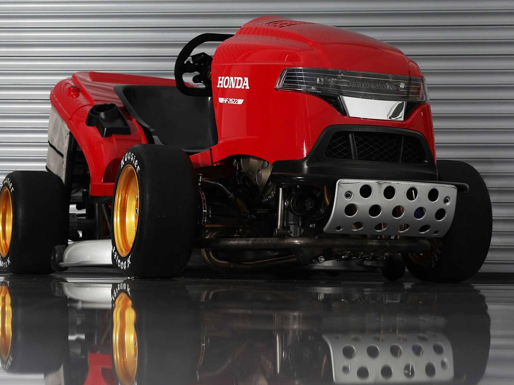 火刃引擎上身!地表最速割草機HONDA Mean Mower V2 | SUPERMOTO8 火刃引擎上身!地表最速割草機HONDA Mean Mower V2 | SUPERMOTO8