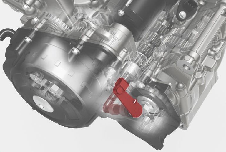 牽一髮而動全身，為縮小引擎寬度，引擎內部配置大搬風