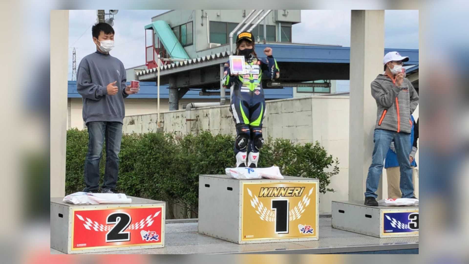 Moriwaki Engineering GB350S Racer首戰就奪下頒獎台