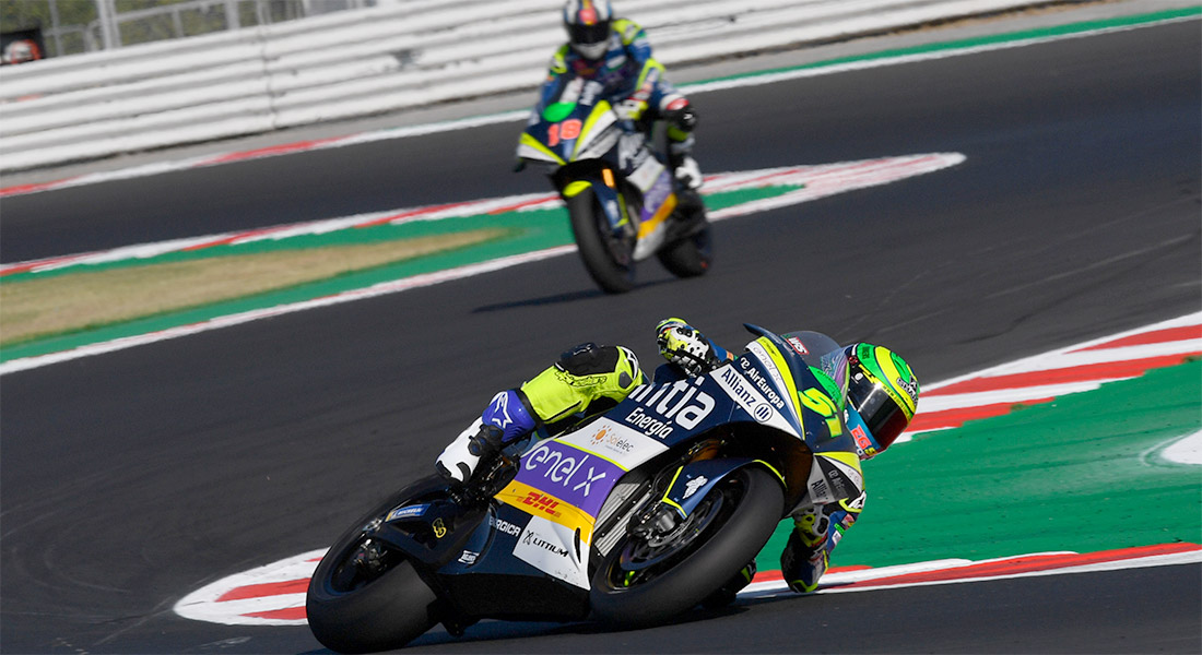 Energica為FIM MotoE賽事的唯一車輛供應商,比賽使用的是非市售版的EGO CORSA廠車