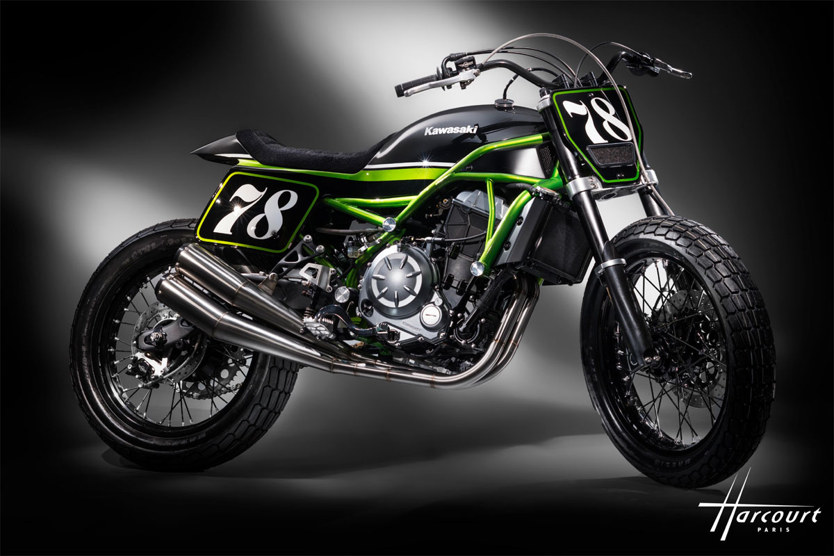 法國KAWASAKI 所主導的這輛改裝泥地賽車,讓我們短暫忘記車展盛會前的緊張,因為它實在是太美了