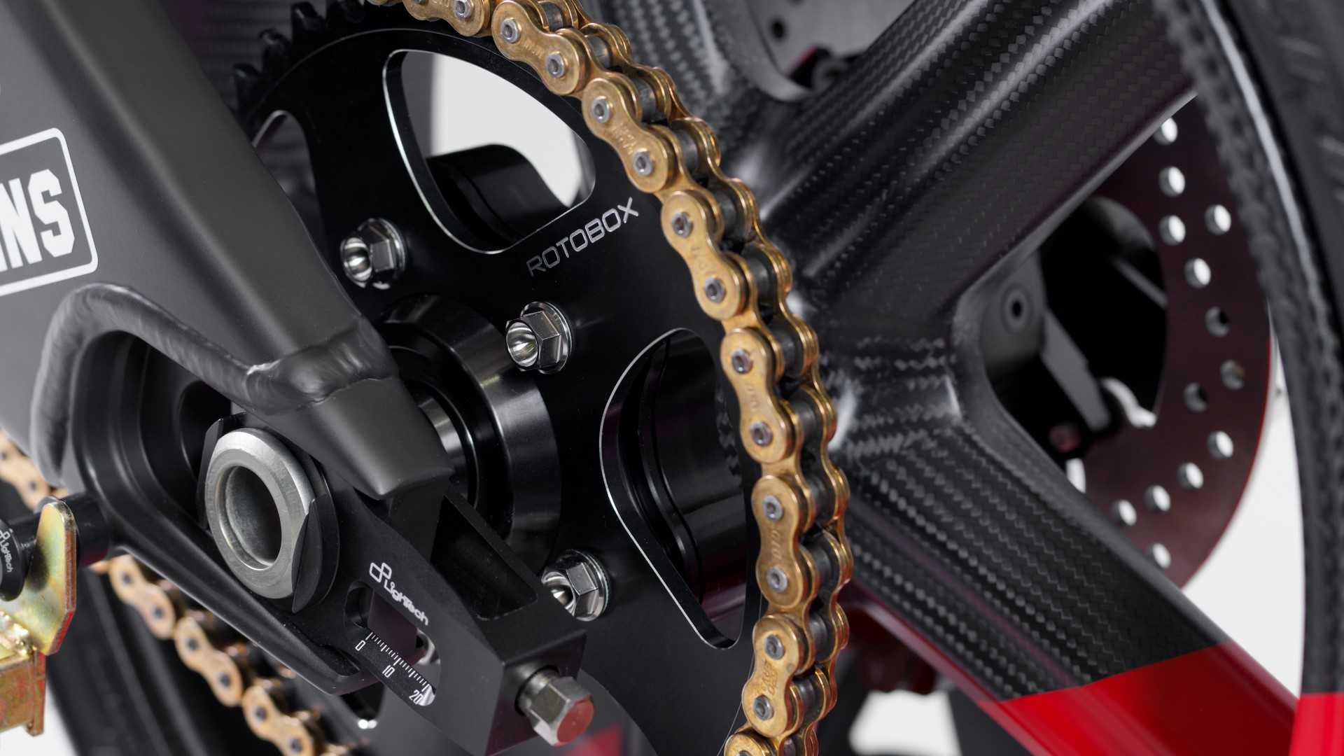 ROTOBOX Splice換上了自家設計的三角台、齒盤產品