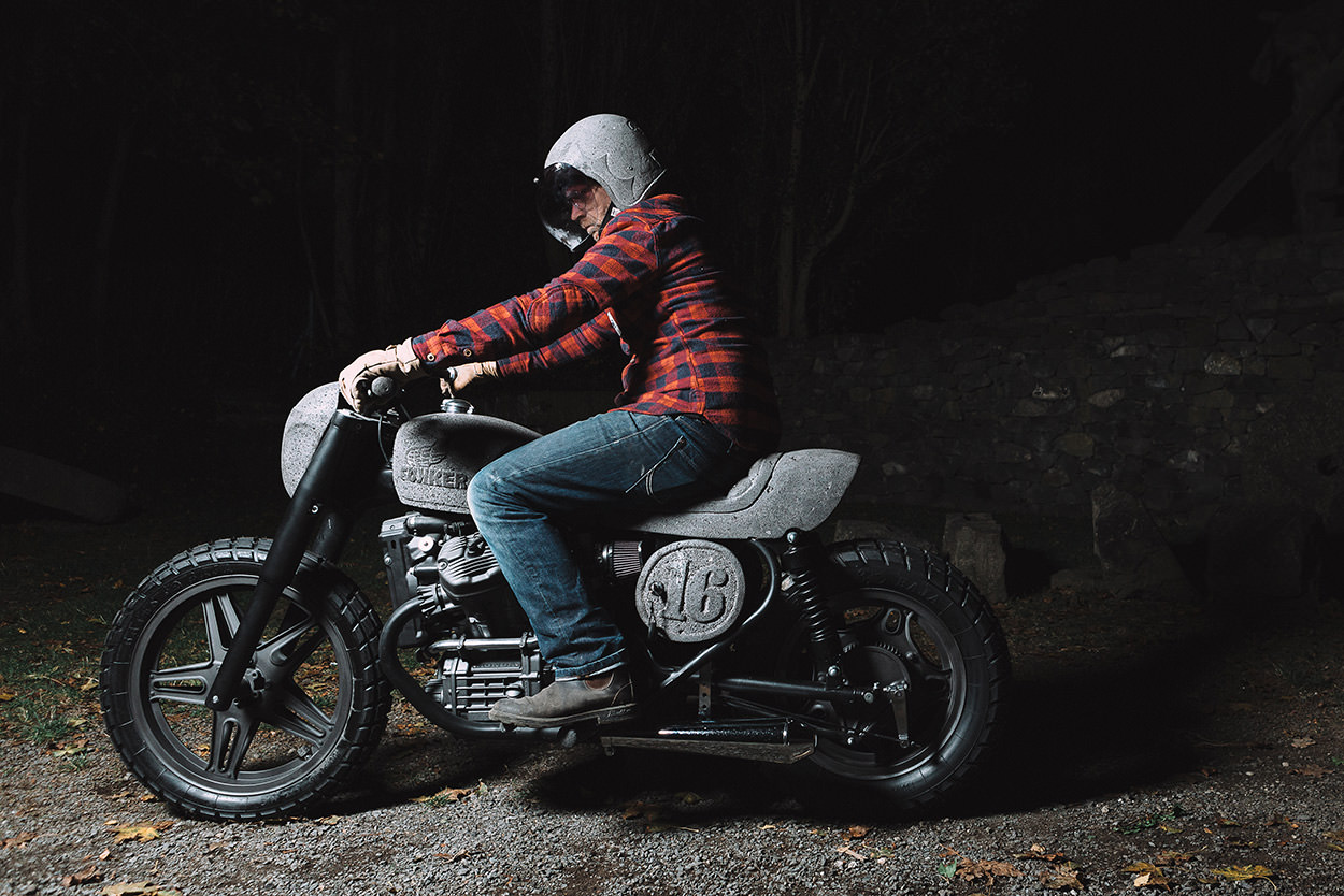 由於這輛石頭改裝車礙於技術問題,Chis Zernia並未安裝制動系統,他說接下來會想辦法裝上煞車,並且挑戰最速石頭車的紀錄