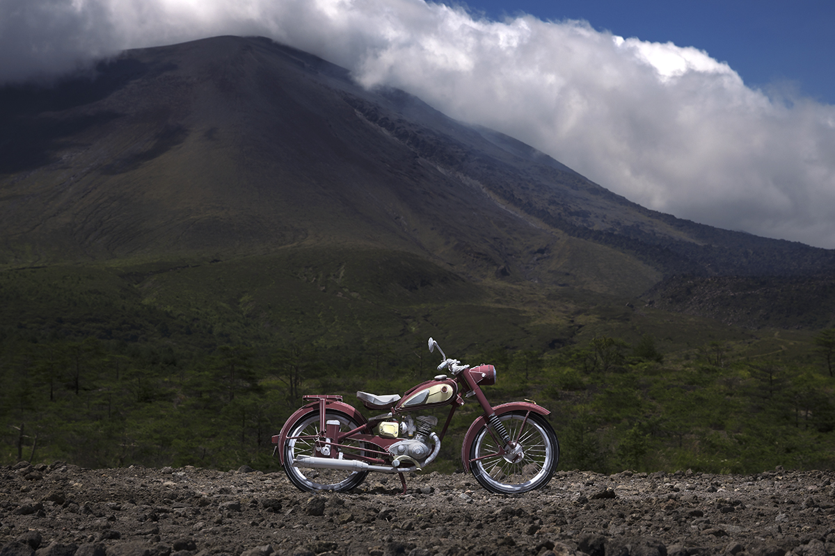 為慶祝紙模型二十週年,YAMAHA 最近公布了這個系列的最新作:YA-1,而且做工比一般的更精細