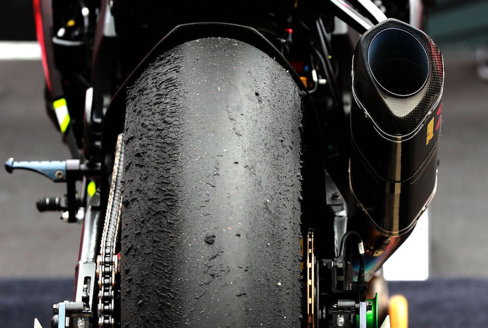 起胎屑的輪胎,光用看的就心情好!