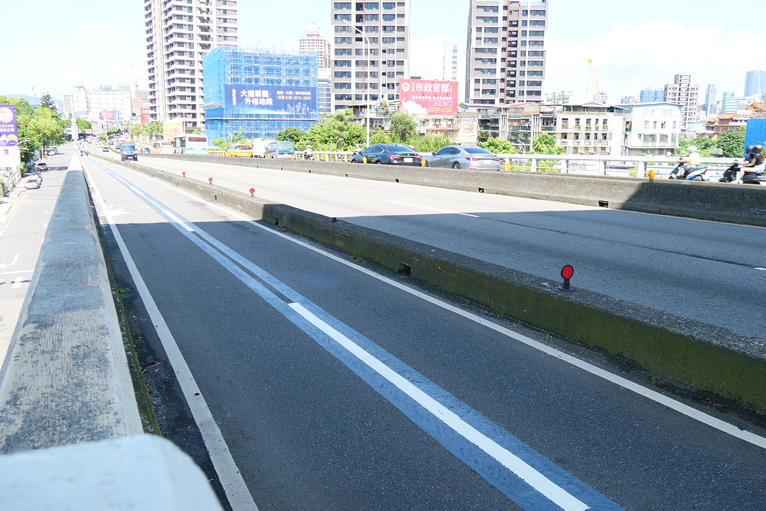 未來也將拆除主線段分隔島增加機慢車道寬度