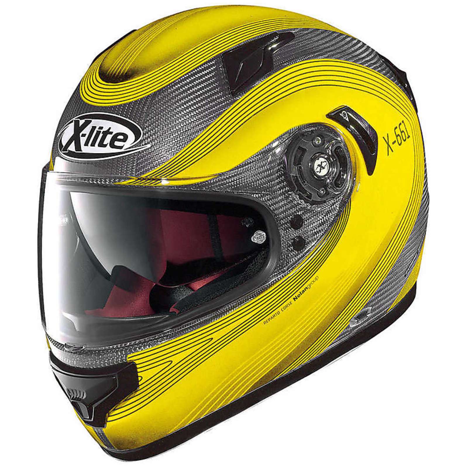 內建墨片方便騎士抵抗刺眼的陽光,避免眩光影響視線