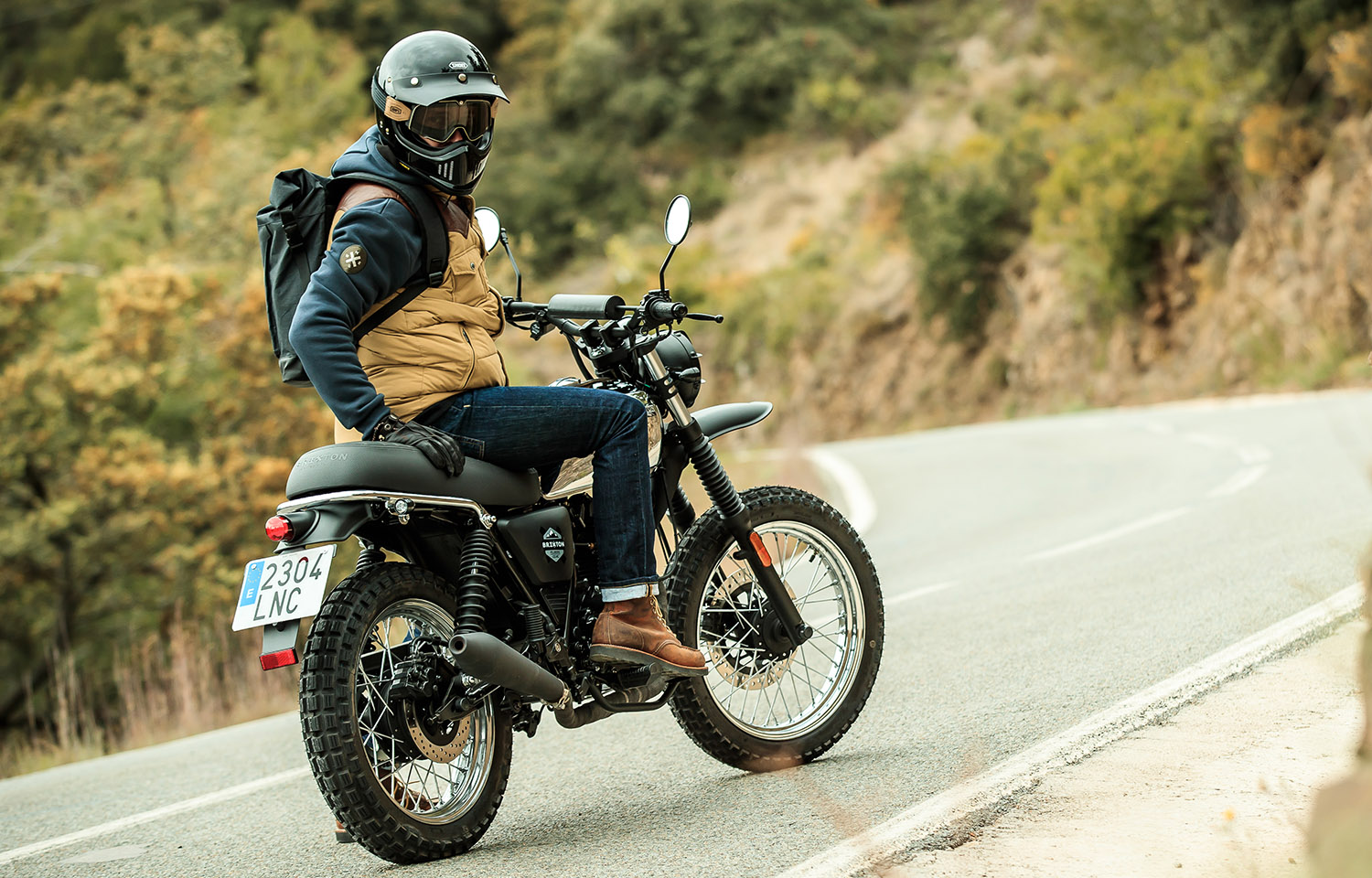 全車使用Scrambler風格設計,簡單卻富有經典的韻味