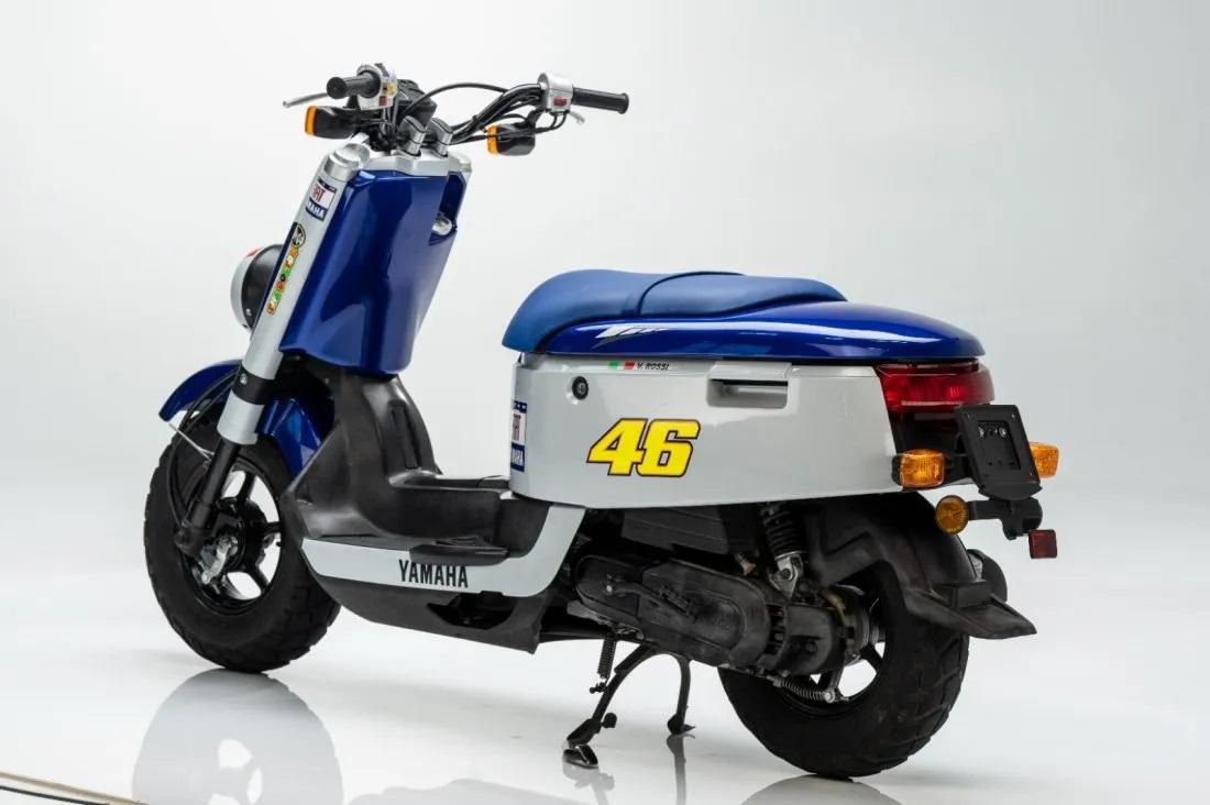 這台Rossi擁有的YAMAHA Giggle 50即將投入慈善拍賣