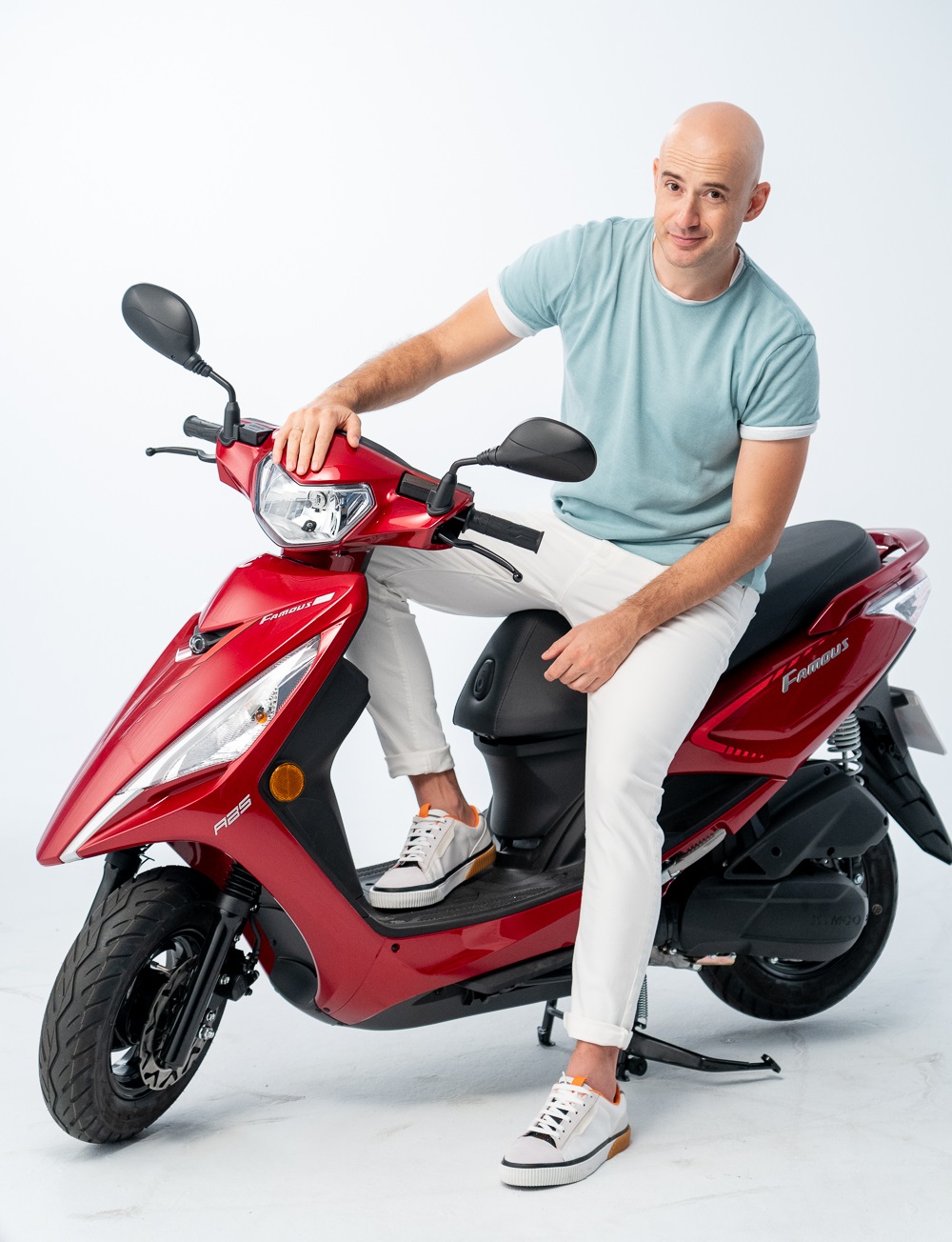 吳鳳強力推薦七期環保機車新名流125，一級油耗環保又耐操！民眾汰舊換購享政府與車廠補助最高20,500元