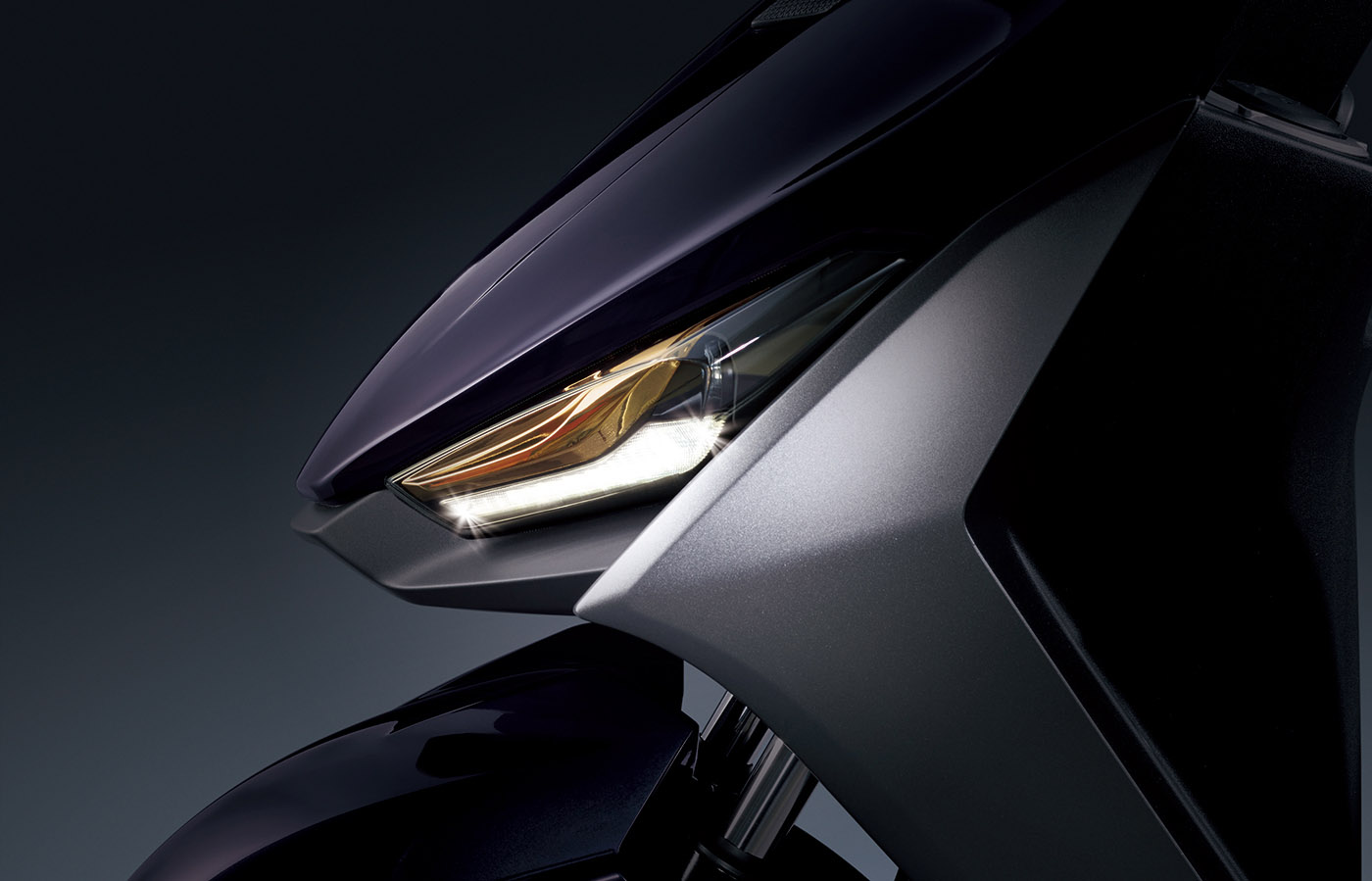 SMD面發光定位燈,銳利有神、動感搶眼、前衛有型